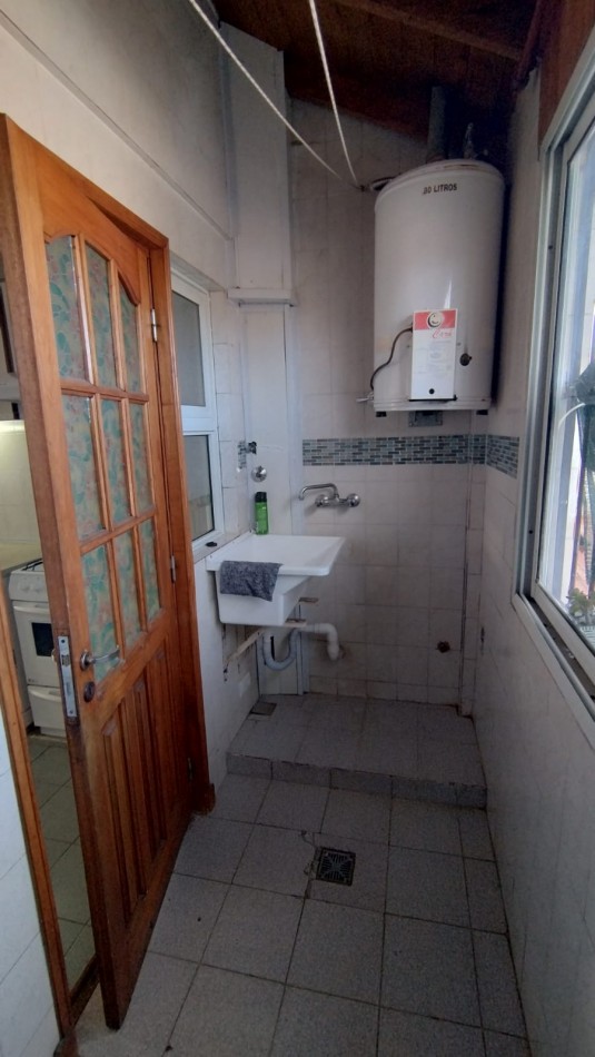 DUPLEX 3 AMBIENTES CON BALCON