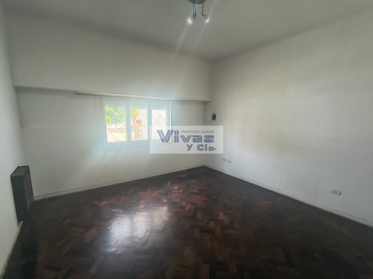 PH FRENTE 4 AMBEINTES CON PATIO