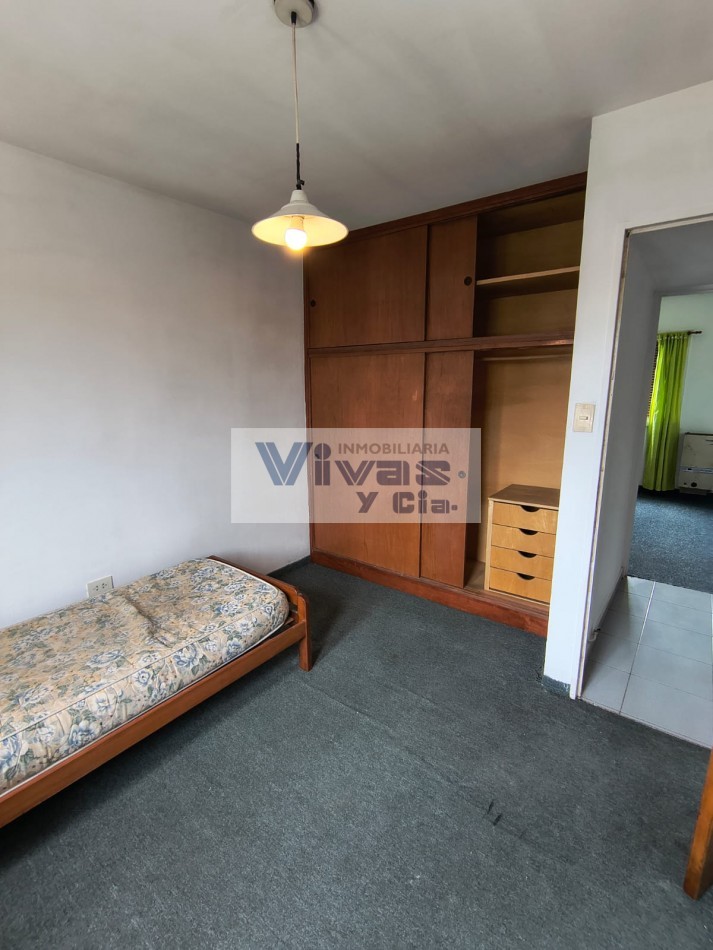 DEPARTAMENTO 4 AMBIENTES CON COCHERA