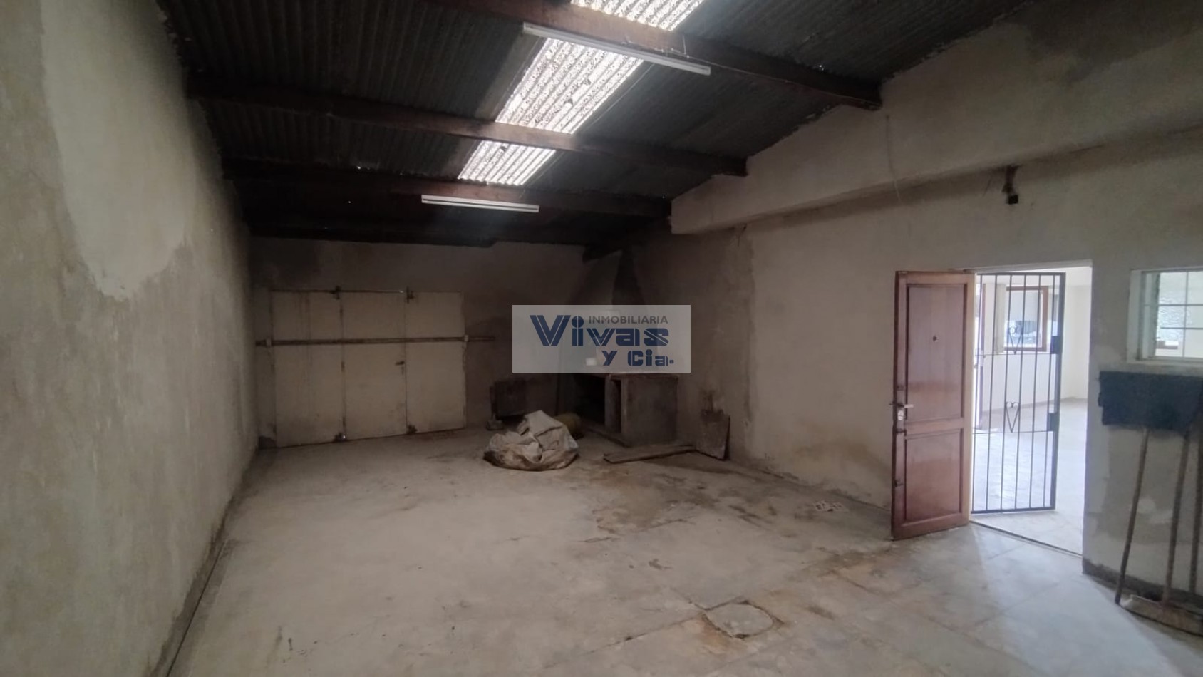 CASA 4 AMBIENTES C/ RECICLADO PARCIAL
