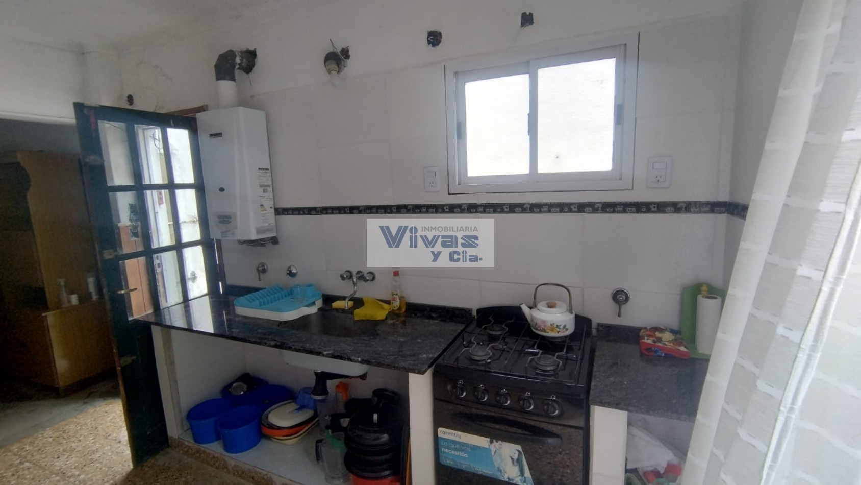 VIVIENDA 3 AMBIENTES CON PARQUE