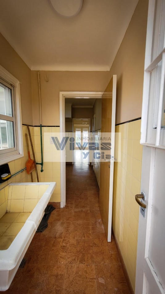 CHALET EN ALQUILER P/USO PROFESIONAL