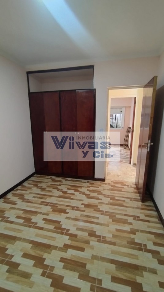 CASA 4 AMBIENTES C/ RECICLADO PARCIAL