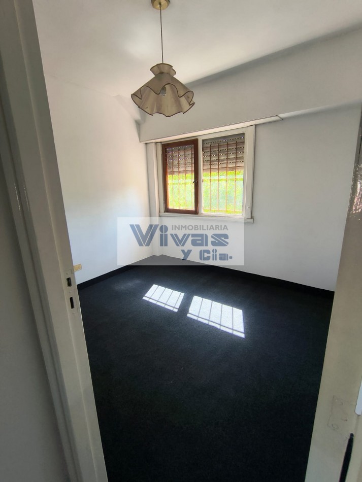 DUPLEX 4 AMBIENTES C/COCHERA