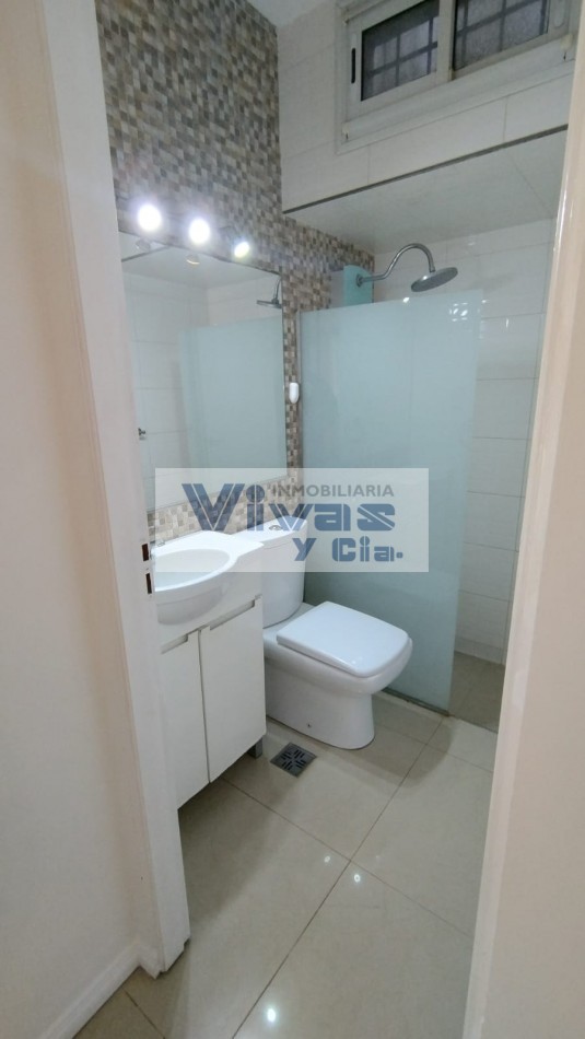 VIVIENDA AMPLIA 3 AMBIENTES CON GARAGE