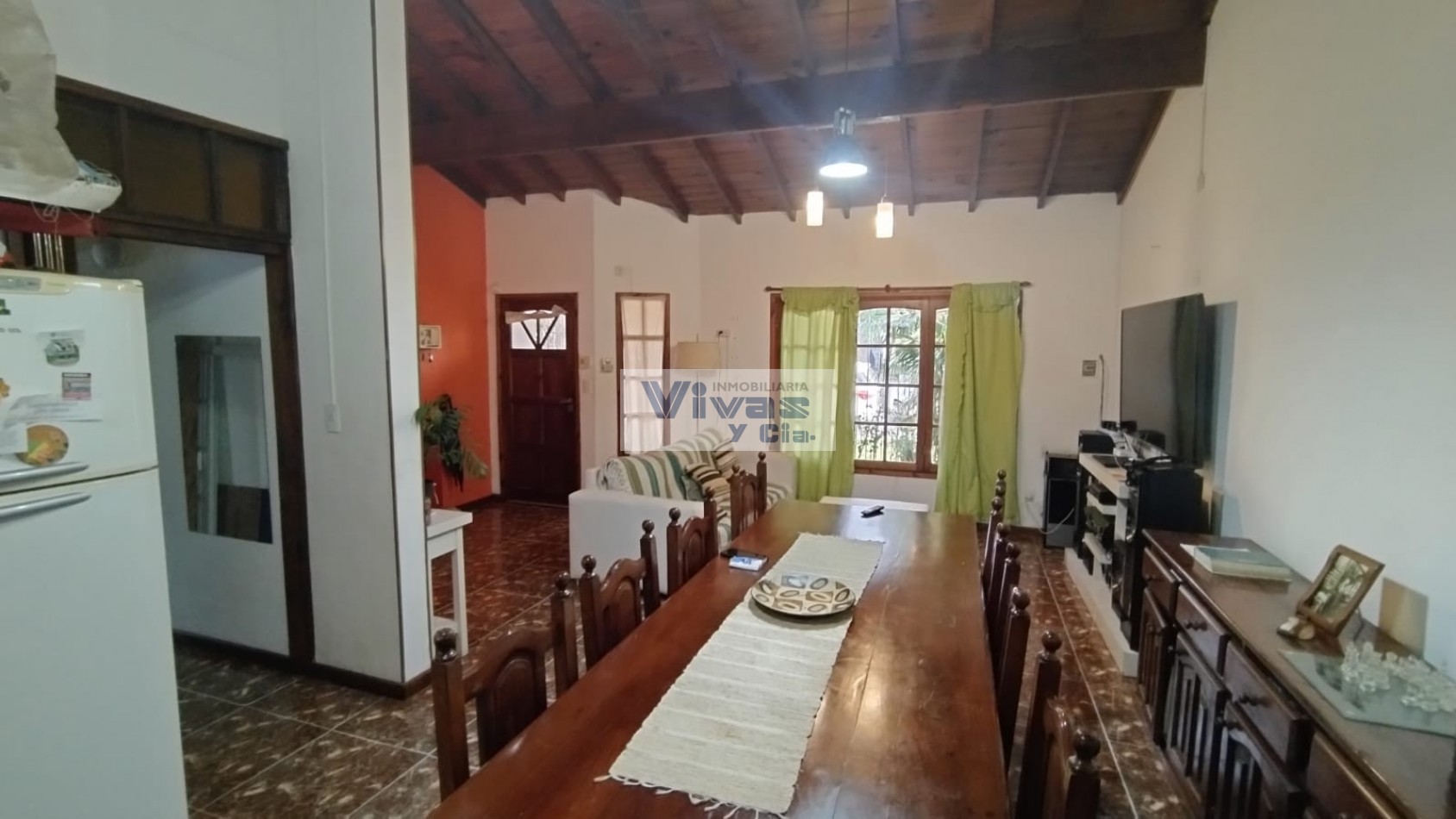 CHALET 3 AMBIENTES CON PATIO Y GARAGE
