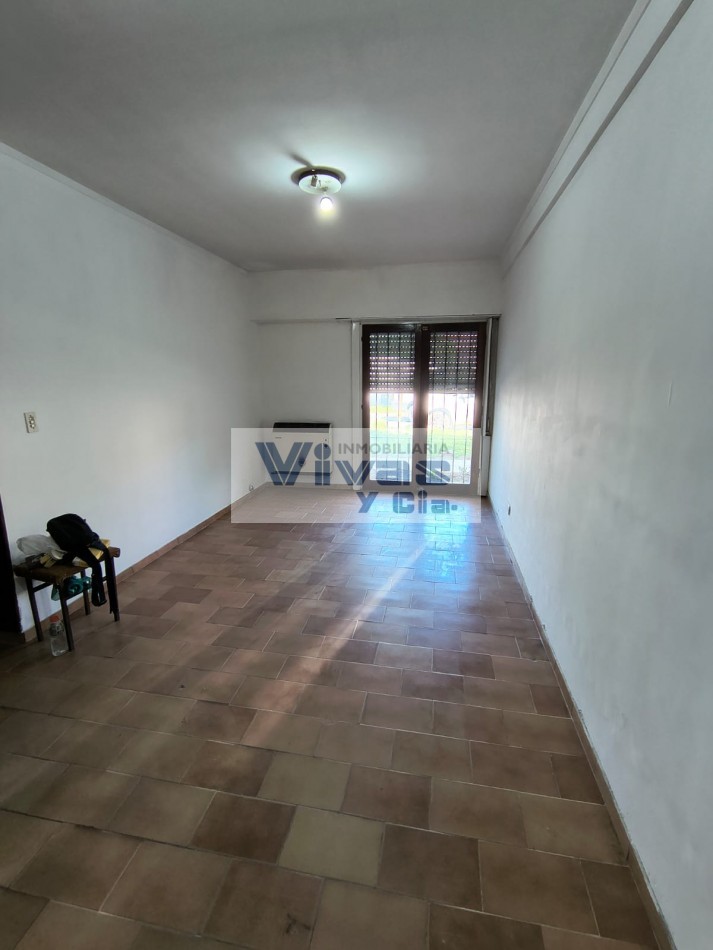 DUPLEX 4 AMBIENTES C/COCHERA