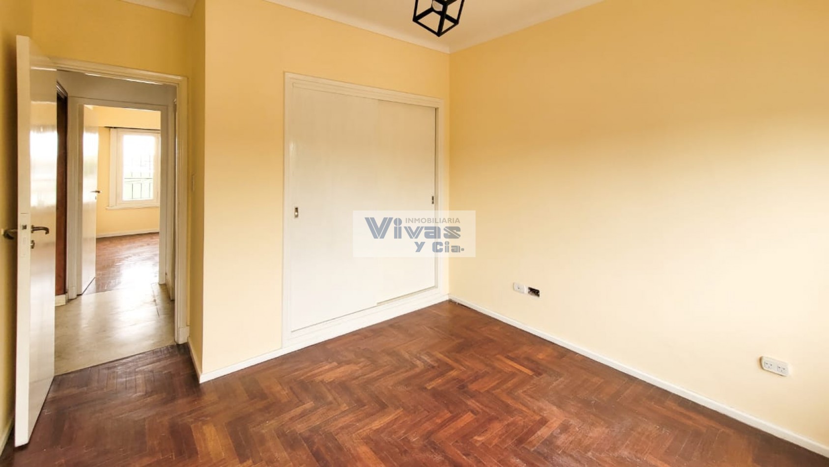 CHALET EN ALQUILER P/USO PROFESIONAL