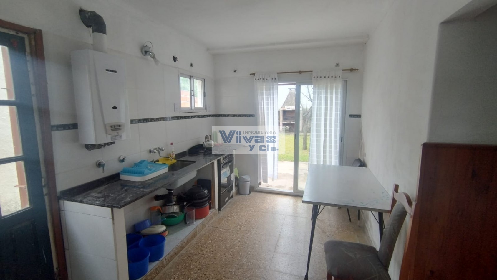 VIVIENDA 3 AMBIENTES CON PARQUE