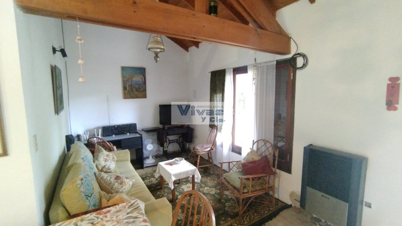 CHALET 3 AMBIENTES CON AMPLIO PARQUE