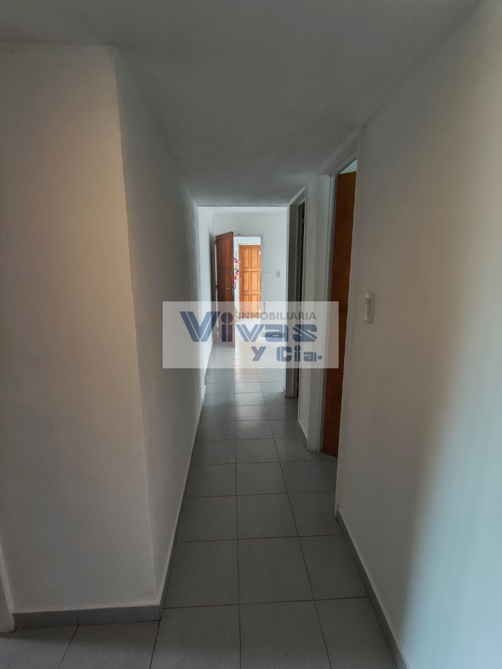 DEPARTAMENTO 4 AMBIENTES CON COCHERA