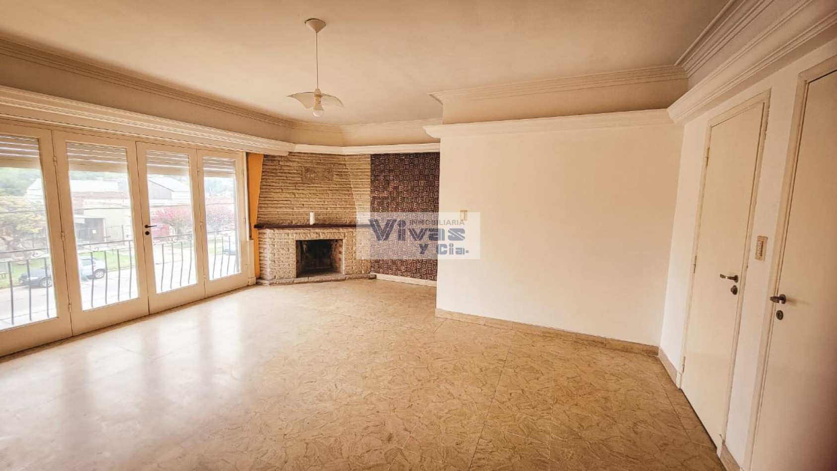 CHALET EN ALQUILER P/USO PROFESIONAL