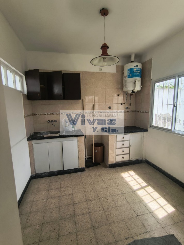 PH FRENTE 4 AMBEINTES CON PATIO