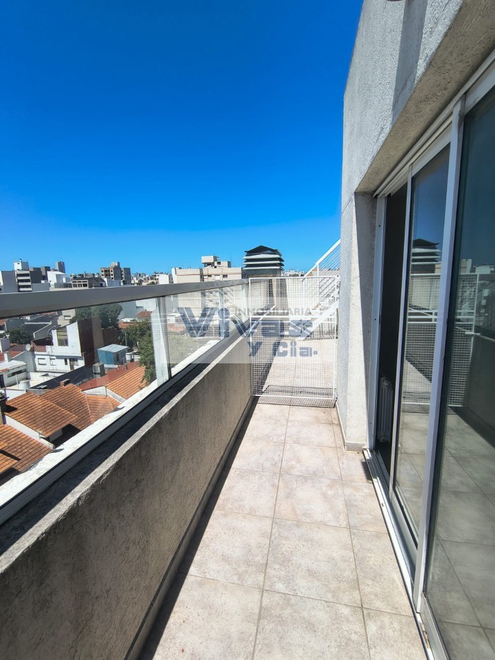 DEPARTAMENTO 3 AMBIENTES C/COCHERA