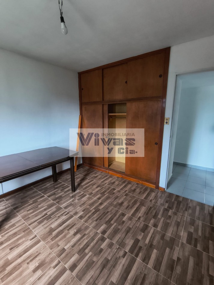 DEPARTAMENTO 4 AMBIENTES CON COCHERA