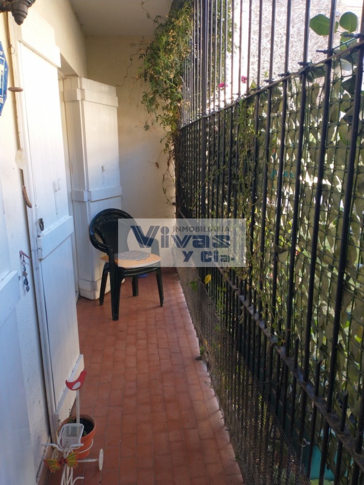 ESPECTACULAR DEPARTAMENTO 4 AMBIENTES RECICLADO!!