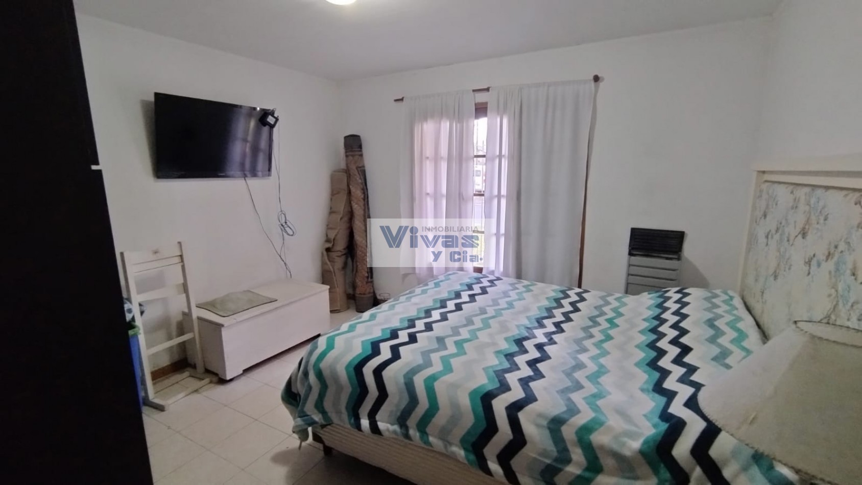CHALET 3 AMBIENTES CON PATIO Y GARAGE