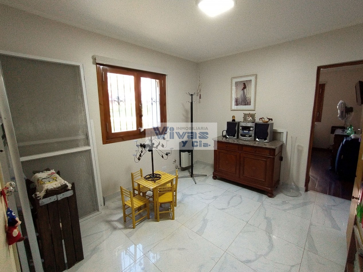 ESPECTACULAR DEPARTAMENTO 4 AMBIENTES RECICLADO!!