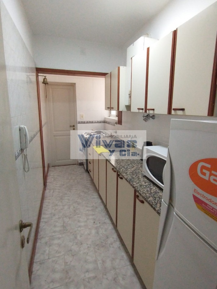 DEPARTAMENTO 2 AMBIENTES A LA CALLE
