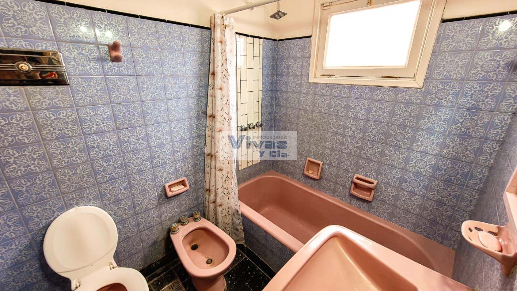 CHALET EN ALQUILER P/USO PROFESIONAL