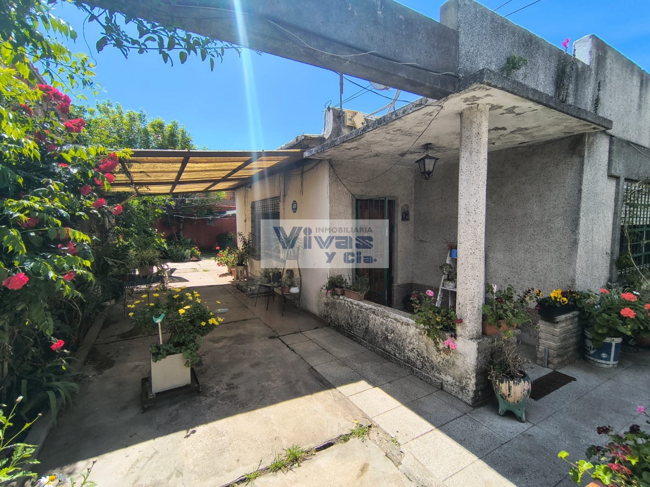 PH 3 AMBIENTES C/PATIO Y COCHERA