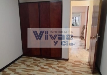 CASA 4 AMBIENTES C/ RECICLADO PARCIAL