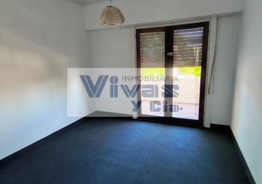 DUPLEX 4 AMBIENTES C/COCHERA