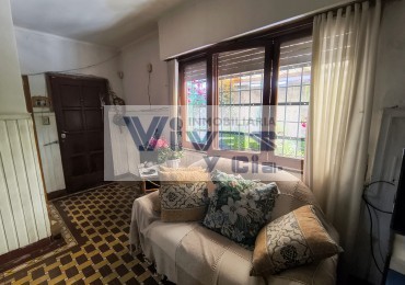 PH 3 AMBIENTES C/PATIO Y COCHERA